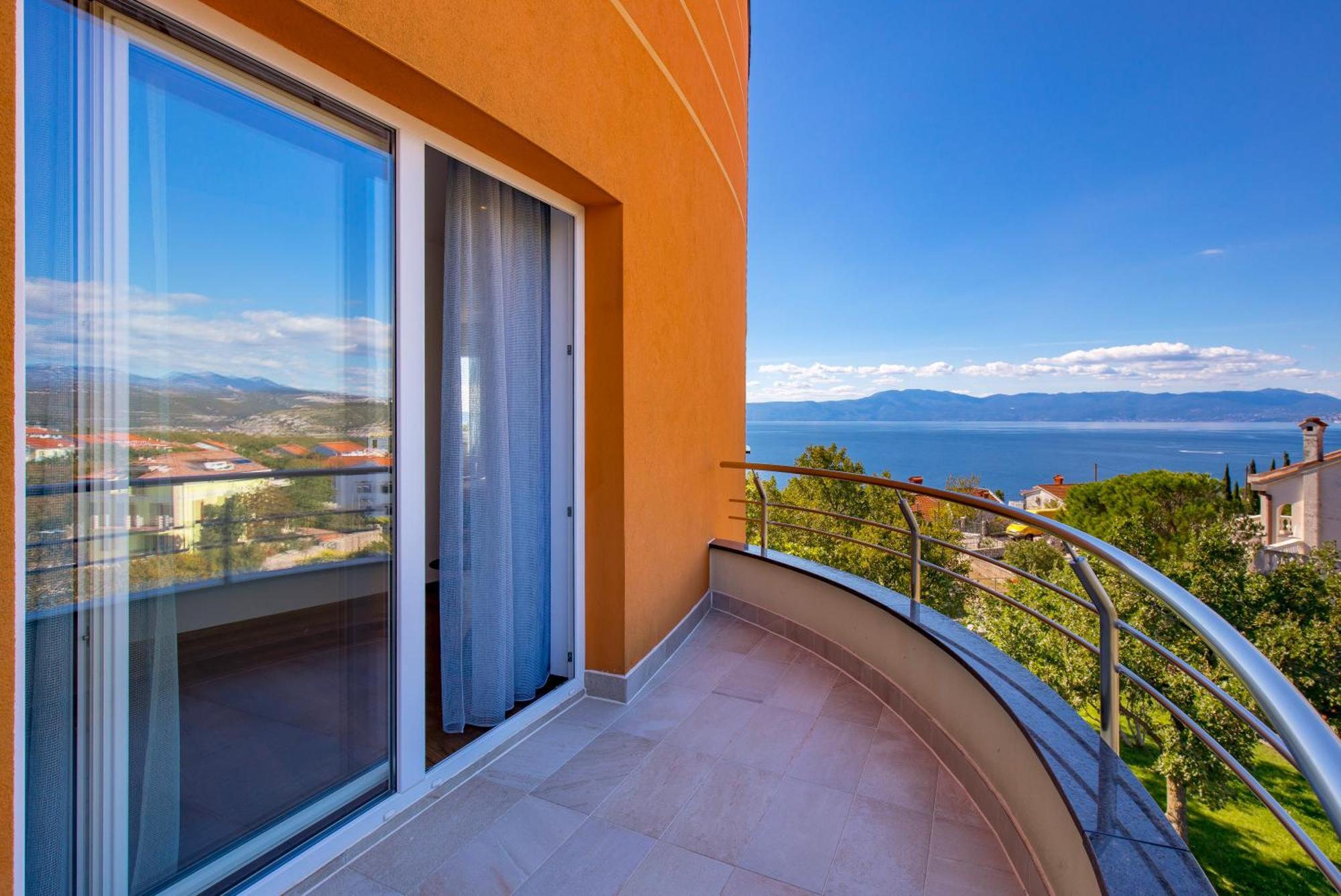 Luxury Villa Ostro With Pool & Krk Bridge View Kraljevica Exterior photo