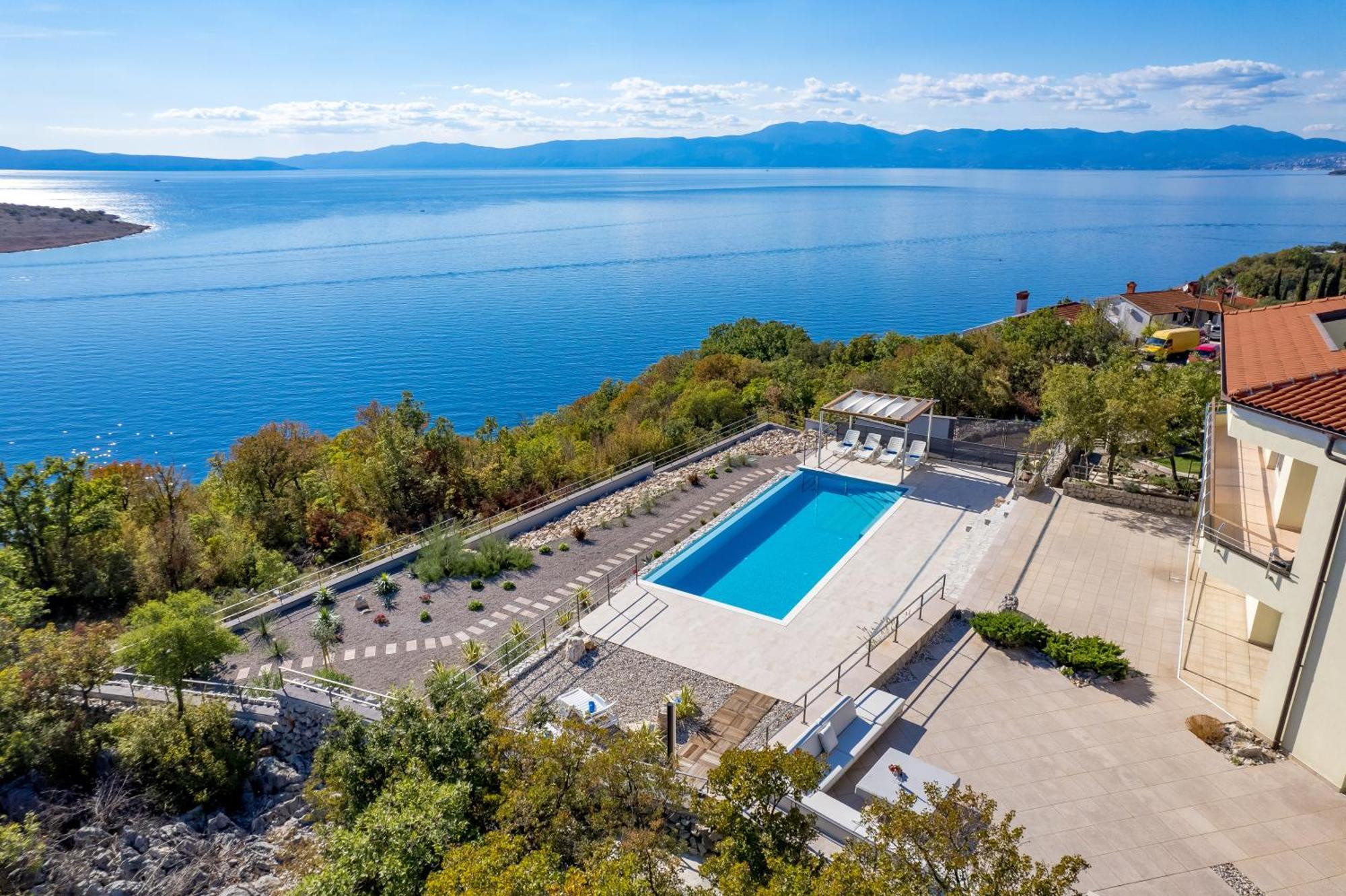 Luxury Villa Ostro With Pool & Krk Bridge View Kraljevica Exterior photo